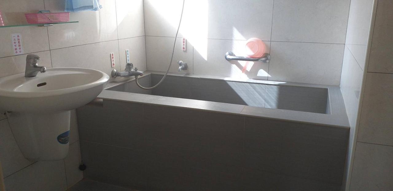 Jin Ge Hot Spring Hotel Jiaoxi Zewnętrze zdjęcie